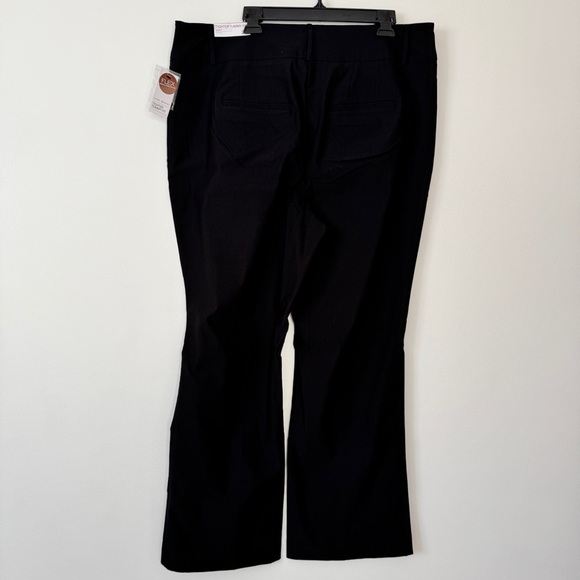 NWT Lane Bryant Pants Tighter Tummy Fit Boot Cut High Rise Black Sz 20 Regular - Picture 3 of 13